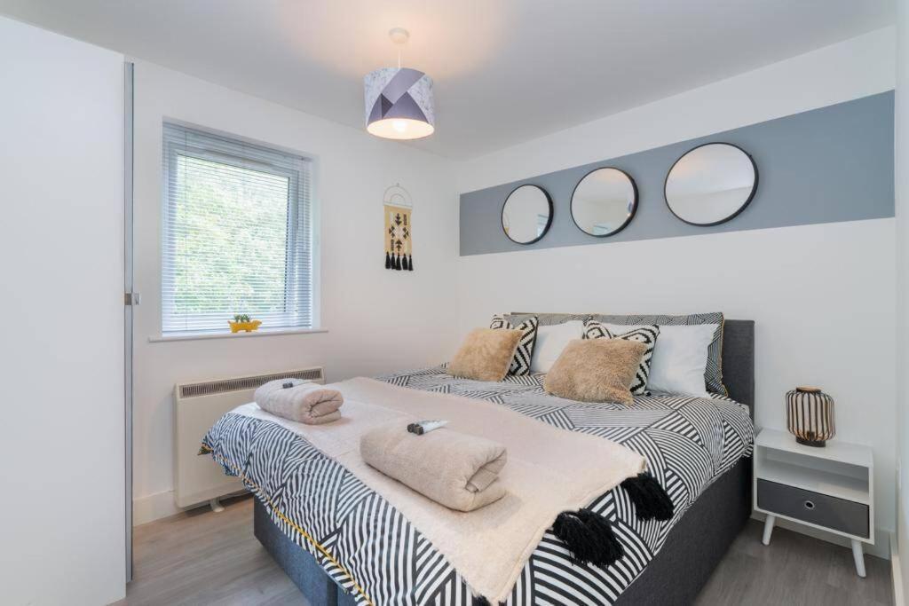 Forest View Apartment- Private Balcony Southampton Luaran gambar